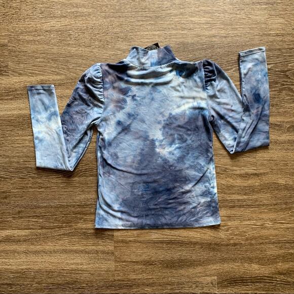 Derek Heart Blue TieDye Top Size Small - Picture 10 of 11